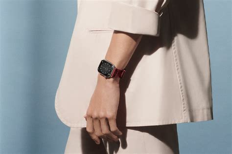 hermes radial|Here’s your first look at the stylish new Apple Watch Hermès .